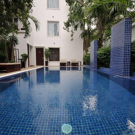 La Rose Boutique Hotel & Spa Phnom Penh Esterno foto