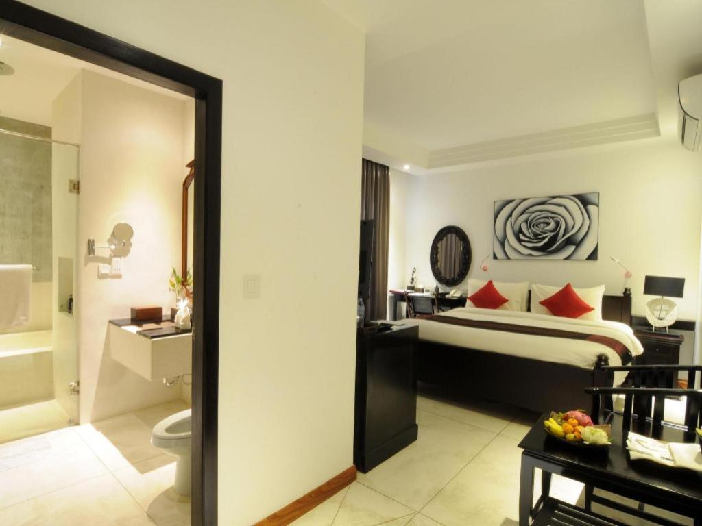 La Rose Boutique Hotel & Spa Phnom Penh Esterno foto