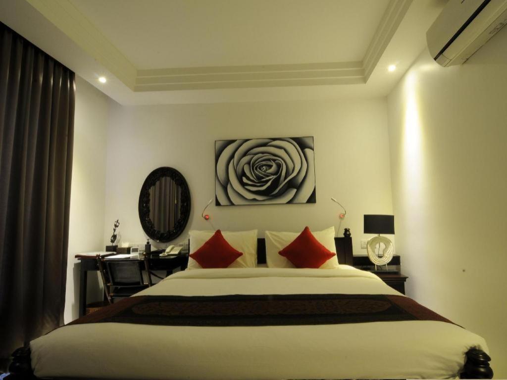 La Rose Boutique Hotel & Spa Phnom Penh Esterno foto